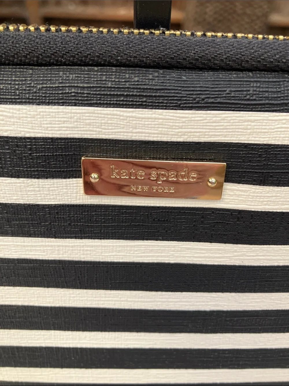 NWOT Kate Spade Black & White Tablet iPad Case